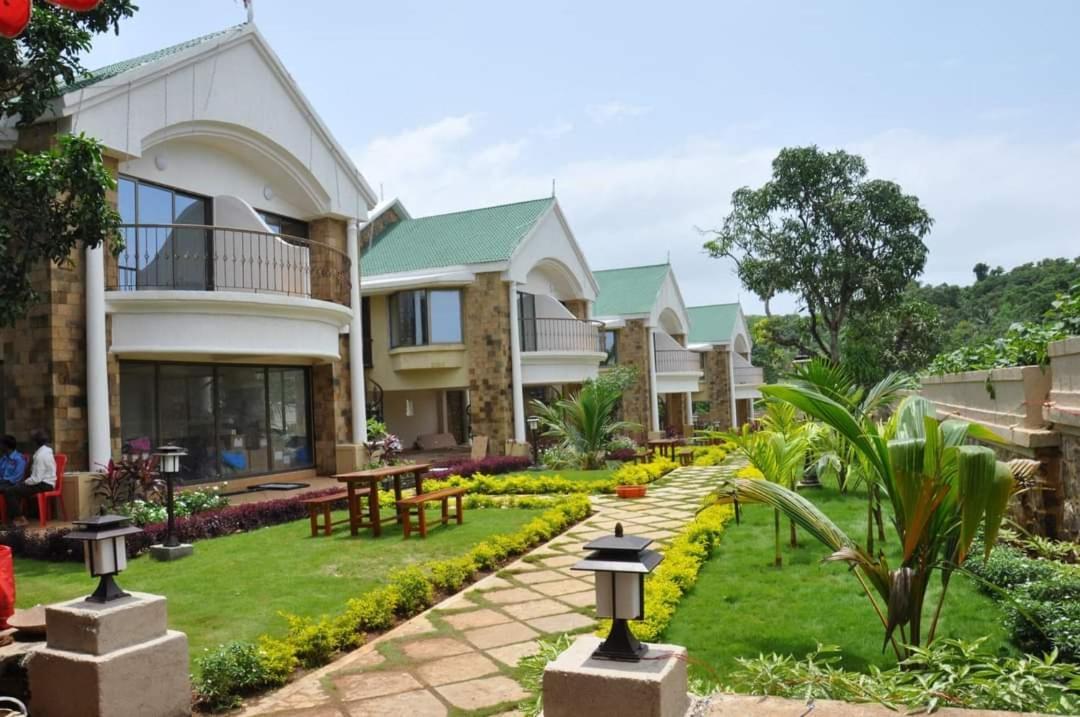 Silverador Resort Thane Eksteriør billede