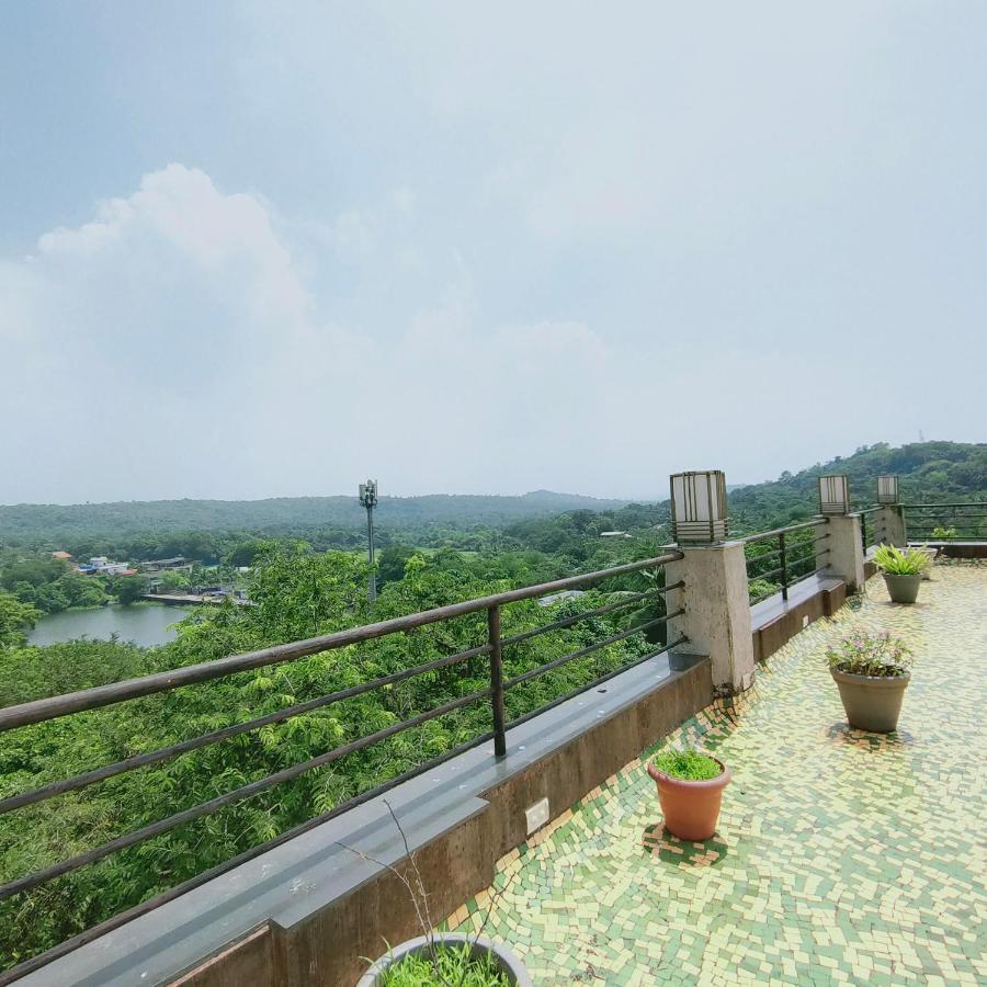 Silverador Resort Thane Eksteriør billede